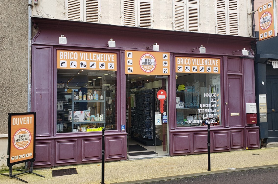 Brico Villeneuve Façade